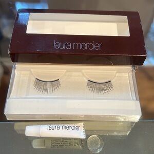 Laura Mercier Center Lashes with Glue. New in Box
